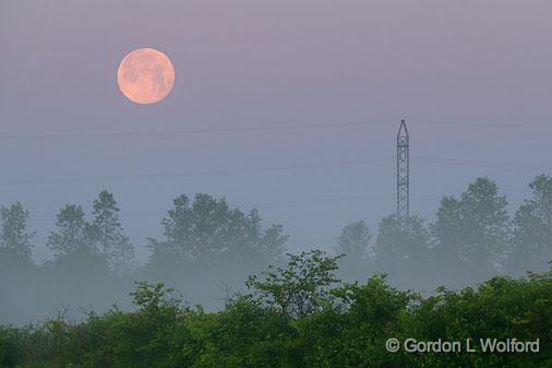 Setting Moon_10895-8.jpg - Photographed near Smiths Falls, Ontario, Canada.